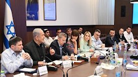 בסכס בישיבת ממשלה, צילום: יח"צ